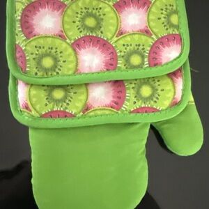 Fruit Oven Mitt & Pot Holder Set- Kiwi Watermelon Print- Cotton Kitchen Glove